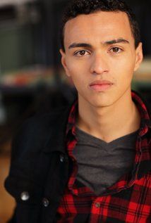 Tonatiuh Elizarraraz