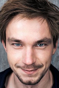 Александр Петров