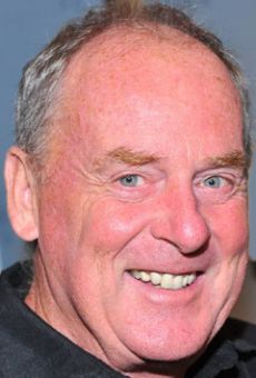 Питер МакНейл