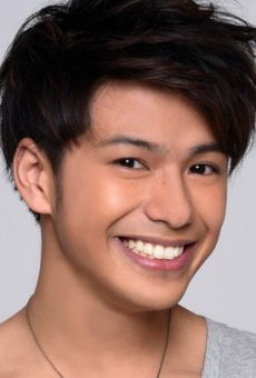 Уин Морисаки