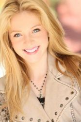 Фото №2 Саксон Шарбино