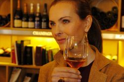 Фото №2 Кароль Буке