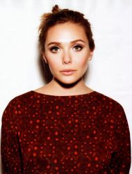 Фото №2 Элизабет Олсен