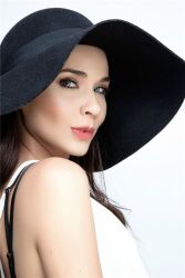 Фото №2 Адриана Лувьер