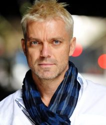 Фото №2 Гил Дарнелл