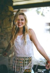 Фото №1 Оливия Холт