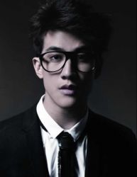 Фото №1 Аариф Ли