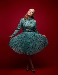 Фото №1 Элизабет Мосс