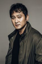 Фото №1 Чон Ман-щик