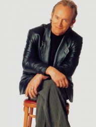 Фото №1 Лэнс Хенриксен