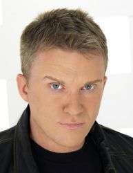 Фото №2 Энтони Майкл Холл