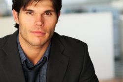 Фото №1 Тейлор Джеймс