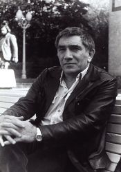 Фото №1 Армен Джигарханян