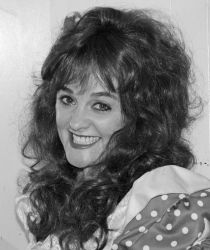 Фото №1 Джули Браун