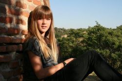 Фото №1 Карла Кампра