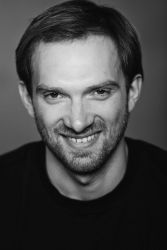 Фото №1 Андрей Бурковский