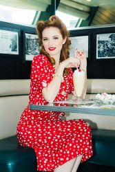 Фото №2 Сара Дрю