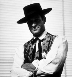 Фото №1 Хью О’Брайан