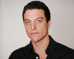 Фото №2 Джеймс Маккэй