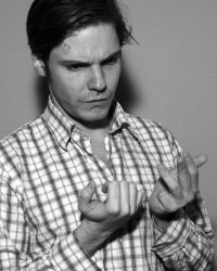 Фото №2 Даниэль Брюль