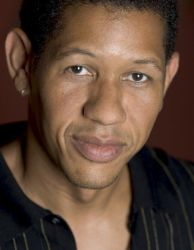 Фото №1 Скотт Лоуренс