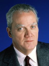 Фото №1 Кеннет МакМиллан