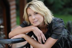 Фото №1 Юлия Высоцкая