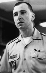 Фото №2 Бруно Кёрби