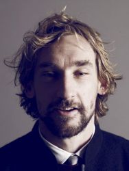 Фото №1 Джозеф Моул