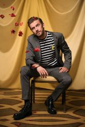 Фото №1 Дэн Стивенс