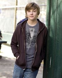 Фото №2 Майлс Хейзер