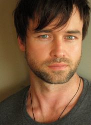 Фото №2 Дуэйн Камерон