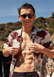 Фото №1 Том Холланд