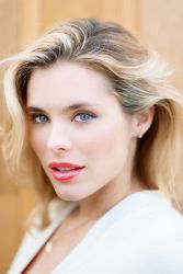 Фото №1 Сьюзи Абромейт