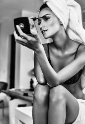 Фото №1 Равшана Куркова