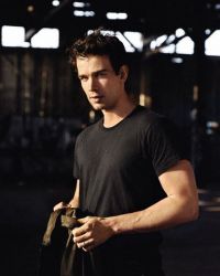 Фото №2 Кристофер Горам