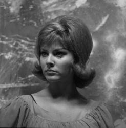 Фото №1 Клаудия Мори