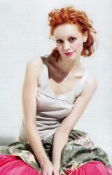 Фото №1 Линди Бут