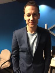 Фото №1 Тобайас Мензис