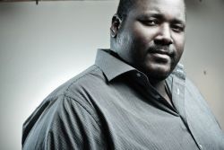 Фото №2 Куинтон Аарон