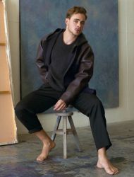 Фото №2 Дакре Монтгомери