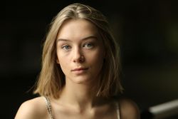 Фото №1 Элуиз Смит