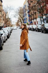 Фото №1 Лола Кёрк