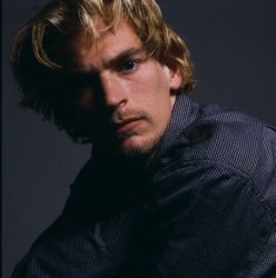 Фото №1 Джулиан Сэндс