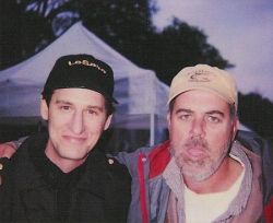 Фото №1 Рэй МакКиннон