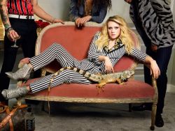 Фото №2 Кейт МакКиннон