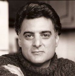 Фото №1 Джозеф Сираво