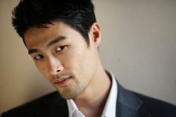 Фото №2 Джонни Нгуйен