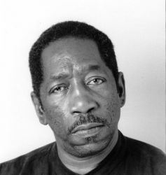 Фото №1 Гроувер Колсон