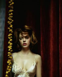 Фото №2 Роуз МакГоун